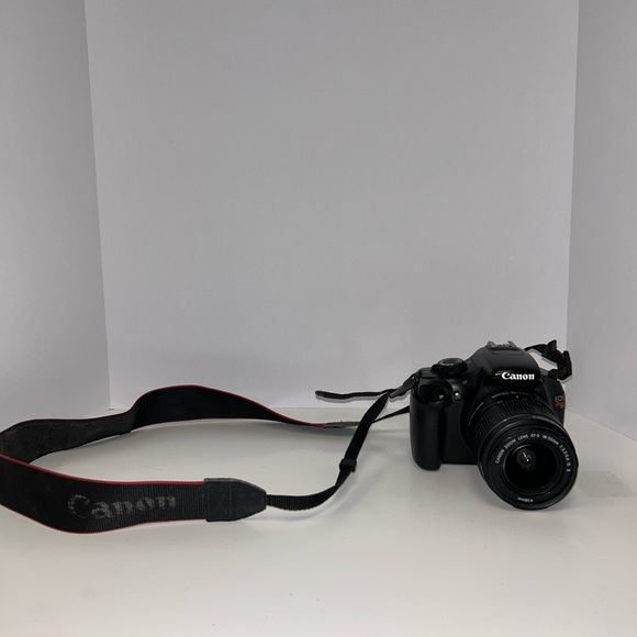 Canon EOS Rebel T3 Digital SLR Camera - Picture 7 of 14